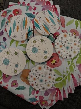 6 pcs 4-inch round ceramic coasters with holder💛